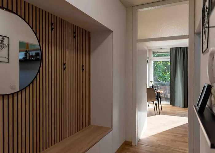 Apartment Bernhards Kossgasse - Gratis Parken, Klimaanlage & Balkon