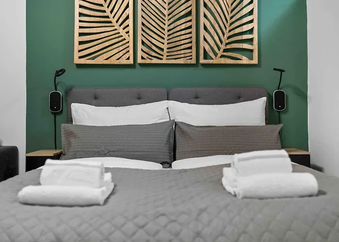 Apartment Bernhards Kossgasse - Gratis Parken, Klimaanlage & Balkon Graz