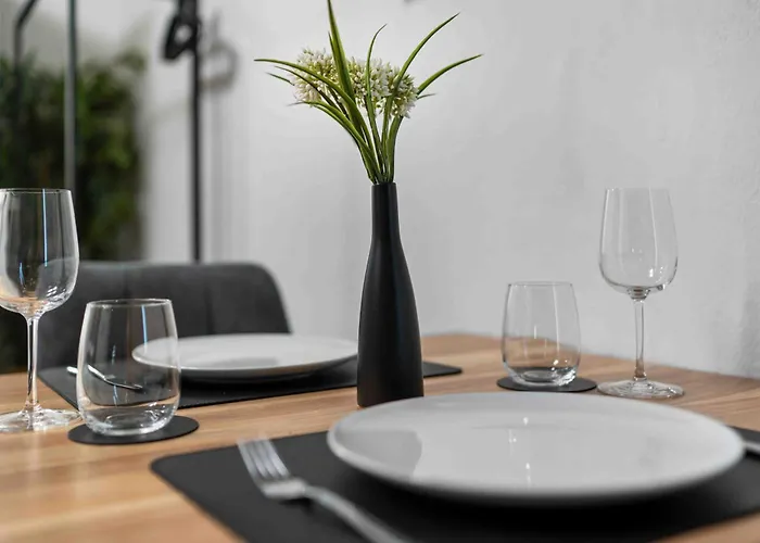 Apartman Bernhards Kossgasse - Gratis Parken, Klimaanlage & Balkon Graz